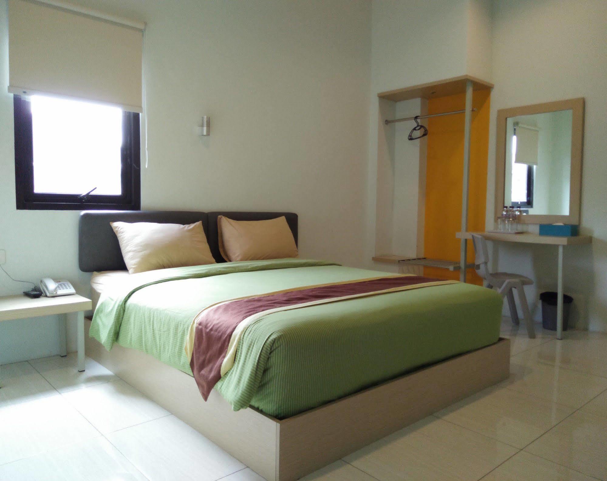 Sentra Inn Μπαντούνγκ Εξωτερικό φωτογραφία