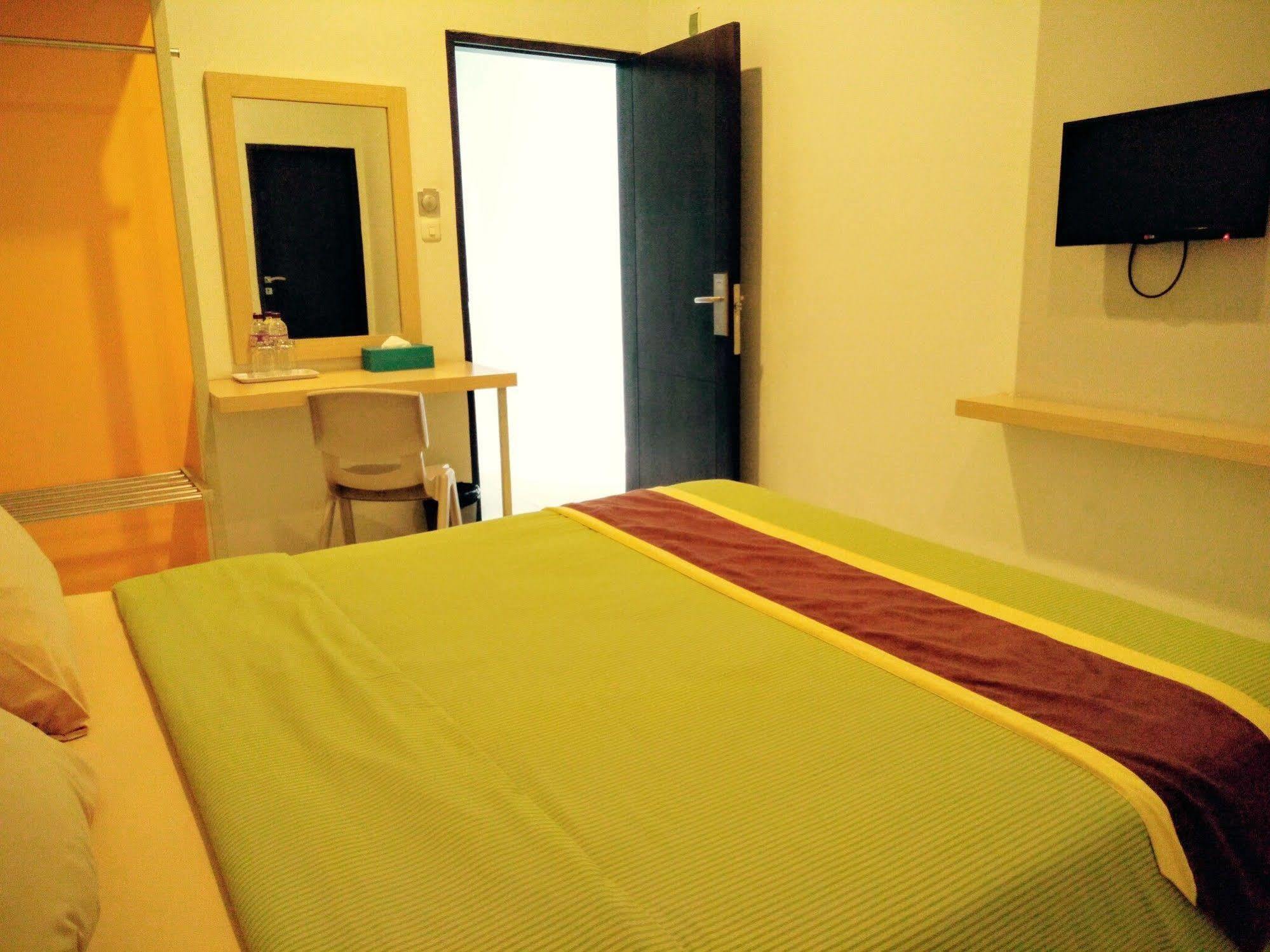 Sentra Inn Μπαντούνγκ Εξωτερικό φωτογραφία