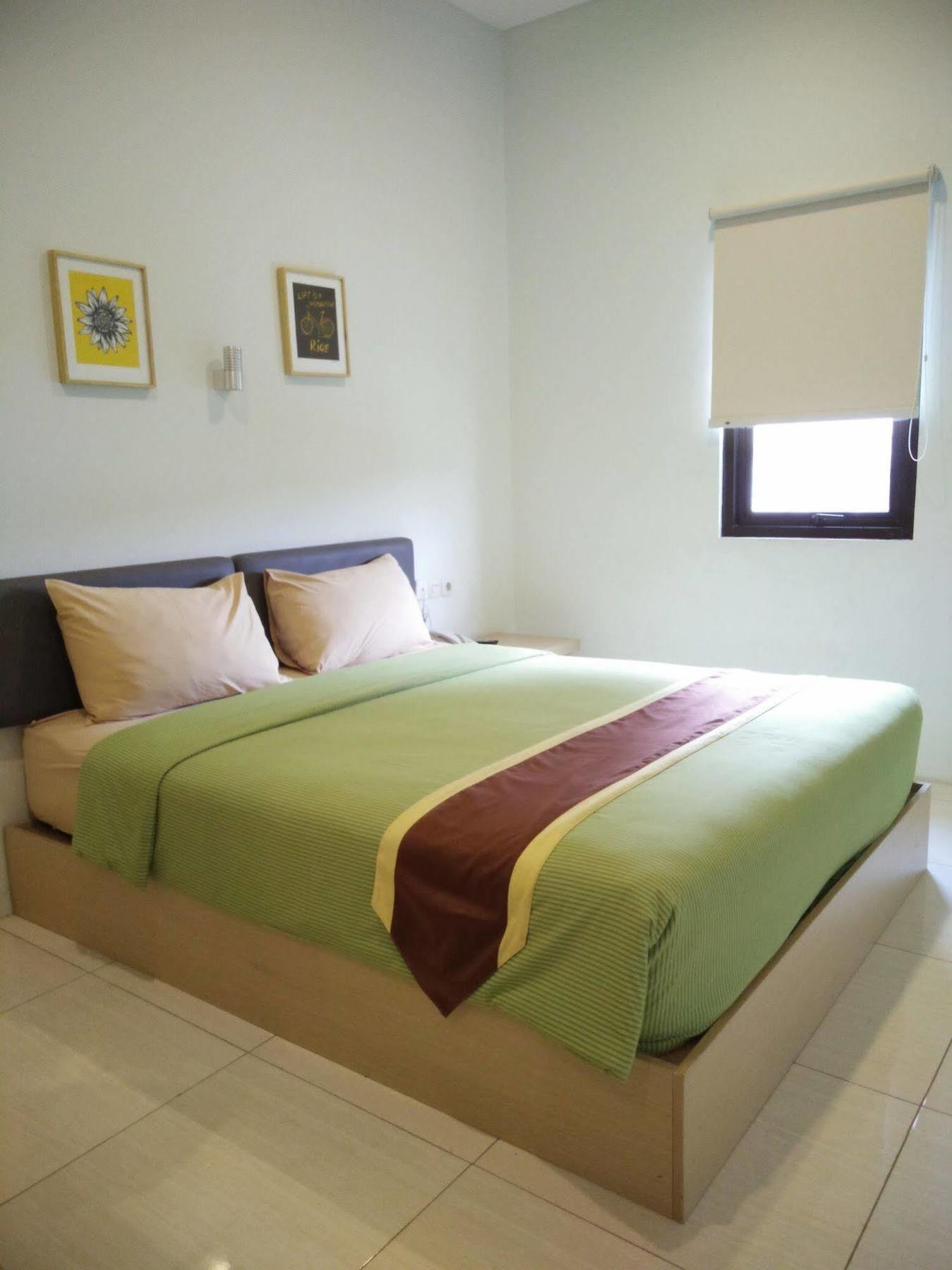 Sentra Inn Μπαντούνγκ Εξωτερικό φωτογραφία
